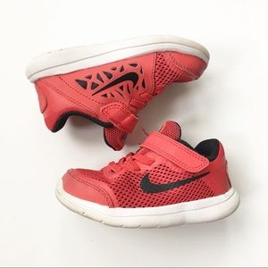 Nike Shoes - Nike Shoes Nike Shoes - Nike Shoes